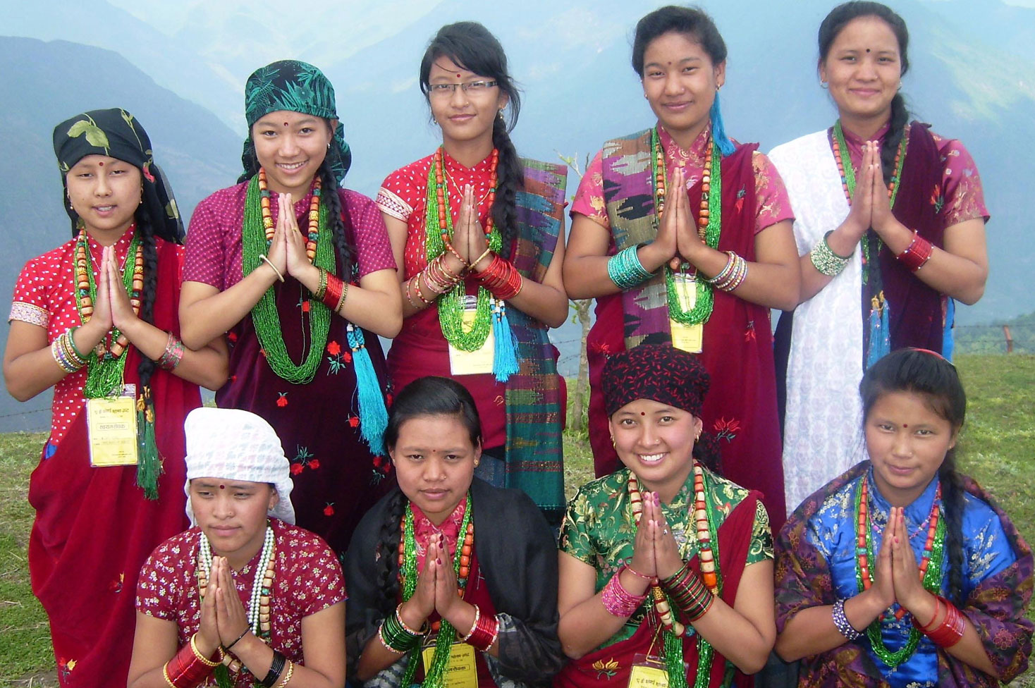 Tamang-Girls–Langtang-Trekking